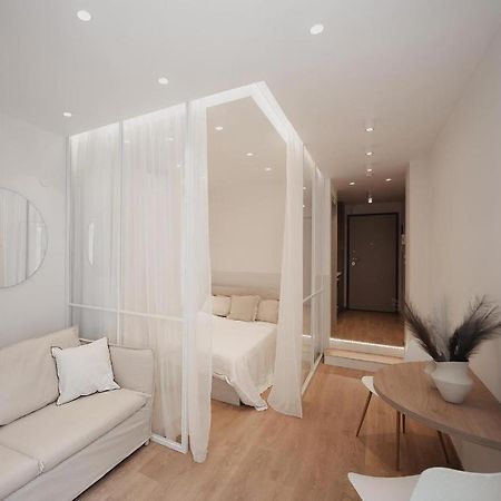 V1 Boutique Rooms, Nilie Hospitality Mgmt Salonicco Esterno foto