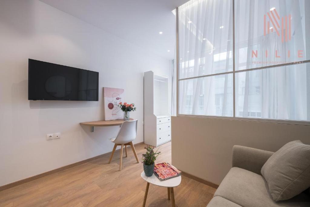 V1 Boutique Rooms, Nilie Hospitality Mgmt Salonicco Esterno foto